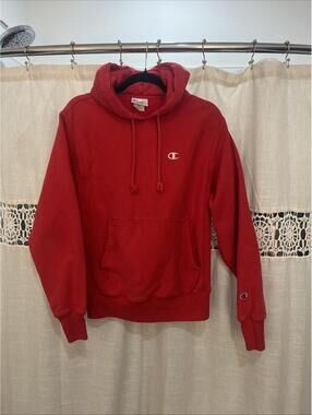 Champion Hoodie Men Small Red Sweater Pullover Fleece Logo Reverse Weave Logo
